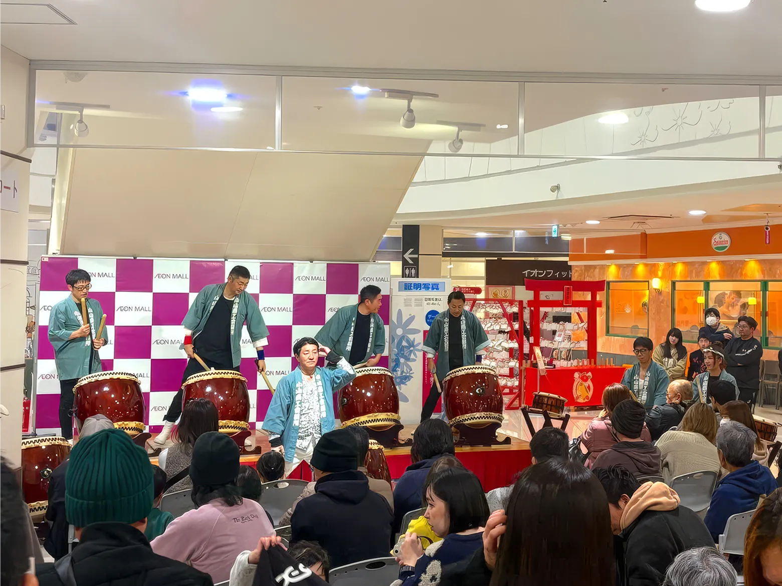和太鼓パフォーマンス